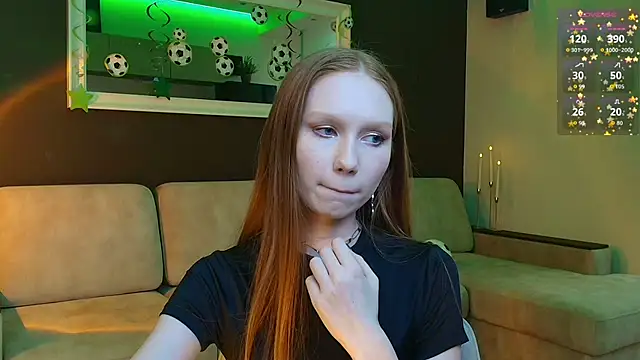 Snapshot of FoxyMira chatting on 06/22/26, 04:48 FoxyMira online show from 06/22/26, 04:48