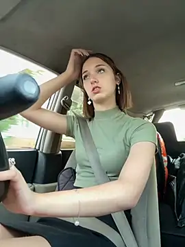 DollyTall online show from 09/09/25, 12:37