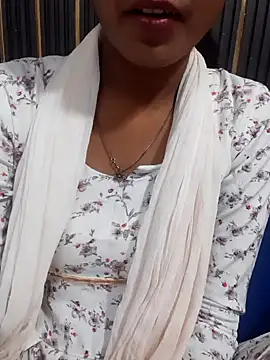 AnkitaDevi online show from 10/13/25, 03:17