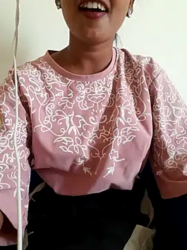 AnkitaDevi online show from 06/04/26, 04:29