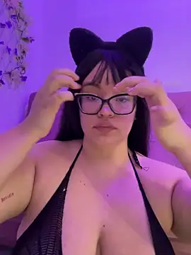 Emily Taylor2 online show from 02/06/26, 12:37