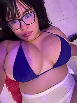 Emily Taylor2 online show from 04/08/26, 02:00