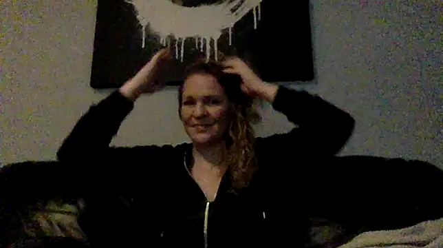 Snapshot of less-is-moore chatting on 02/01/26, 12:26 less-is-moore online show from 02/01/26, 12:26