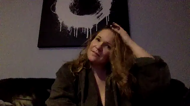 Snapshot of less-is-moore chatting on 02/05/26, 05:50 less-is-moore online show from 02/05/26, 05:50