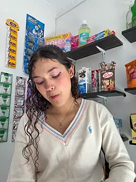 Camilla Miller01 online show from 05/19/26, 07:42