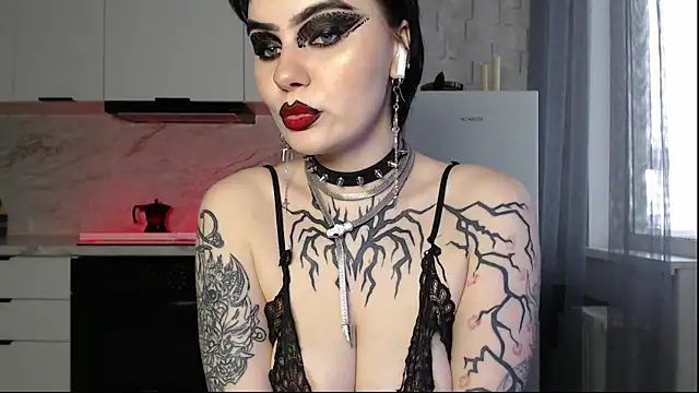 IntrigueYourDay online show from 04/10/26, 09:25