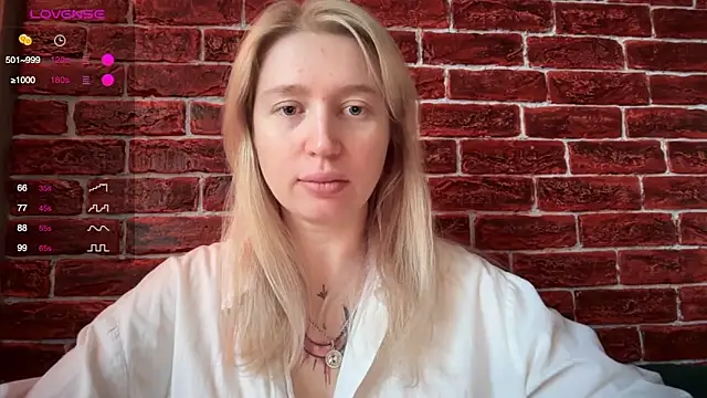 CitrusBlissss online show from 11/15/25, 02:31