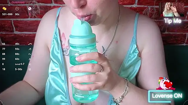 CitrusBlissss online show from 06/11/26, 05:27