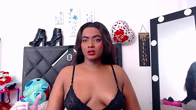 NatashaBella online show from 10/23/25, 08:18