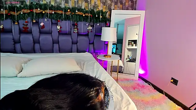 VeraBlazze online show from 12/17/25, 11:38