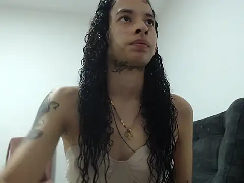 kata-gomez online show from 03/13/26, 02:07