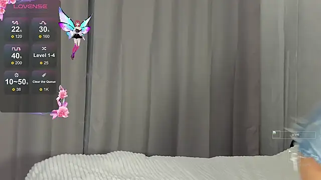 coldcherryeclipse  online show from 10/05/25, 06:17