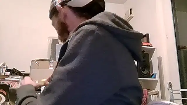 Snapshot of captainckring chatting on 06/11/26, 02:53 captainckring online show from 06/11/26, 02:53
