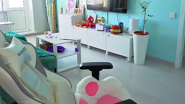 Im suka online show from 03/25/26, 04:07