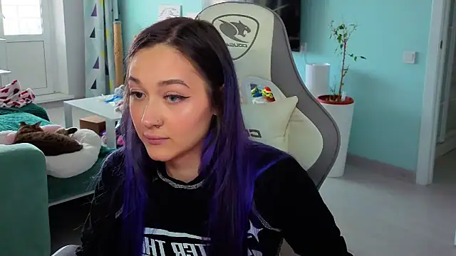 Im suka online show from 04/22/26, 03:09