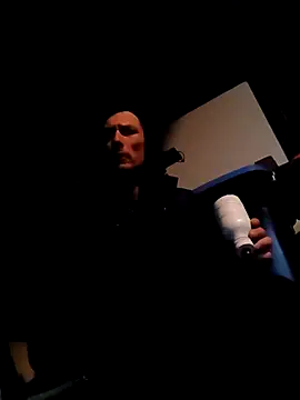 Wilsonn86 online show from 11/15/25, 07:05