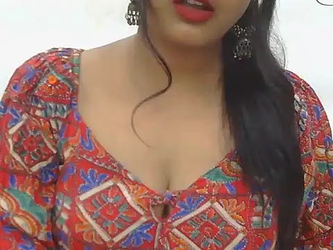 POOJA 199 online show from 10/03/25, 10:56
