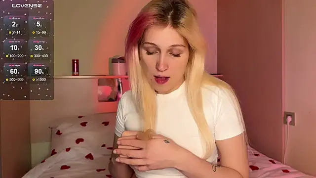  Annabel Myr  online show from 10/22/25, 11:10