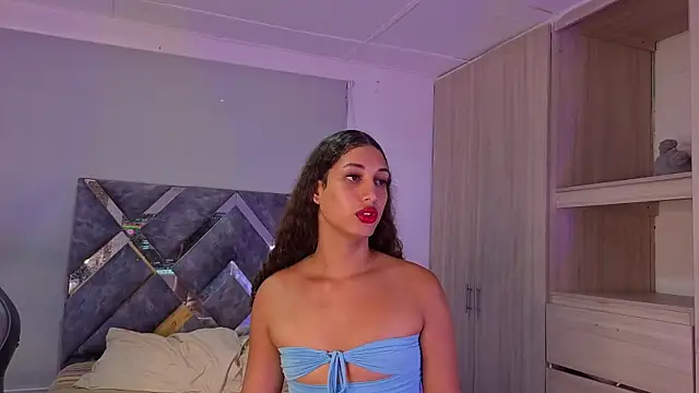 candice777 online show from 04/15/26, 04:14