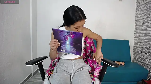 Snapshot of Kony_Lan chatting on 02/09/26, 12:42 Kony Lan online show from 02/09/26, 12:42