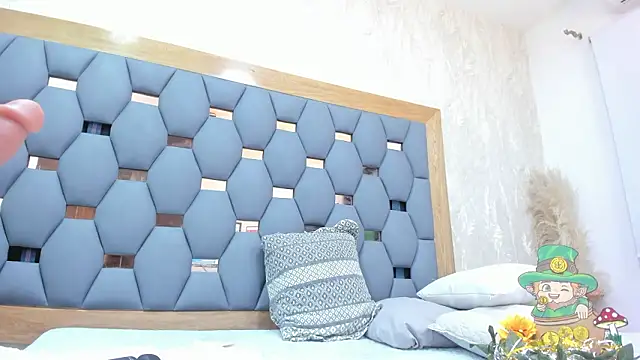 crystal sm online show from 03/14/26, 03:12