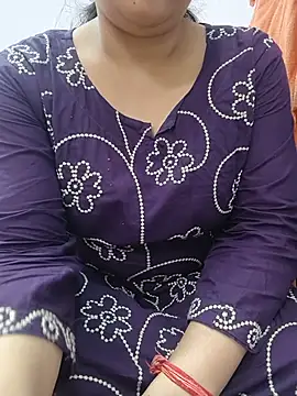 roshni agrawal0 online show from 07/12/26, 07:10