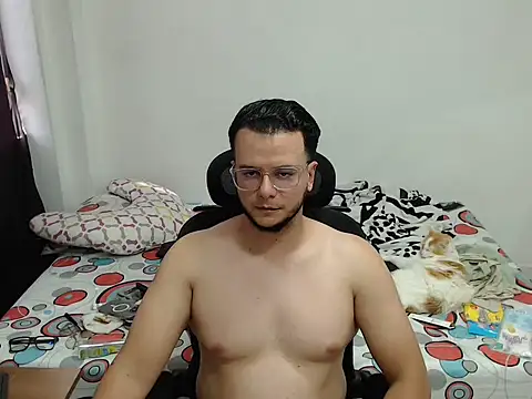 cloudsxxx online show from 03/31/26, 07:03