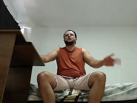 cloudsxxx online show from 04/10/26, 03:06