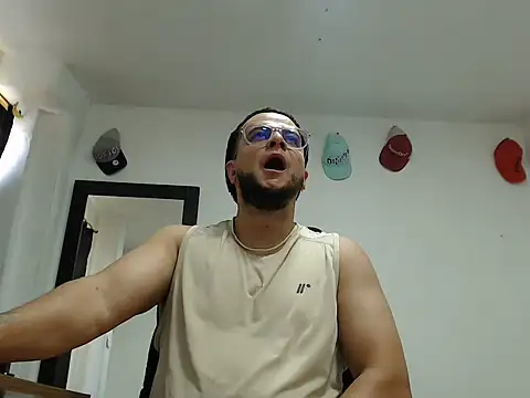 cloudsxxx online show from 07/28/26, 03:21