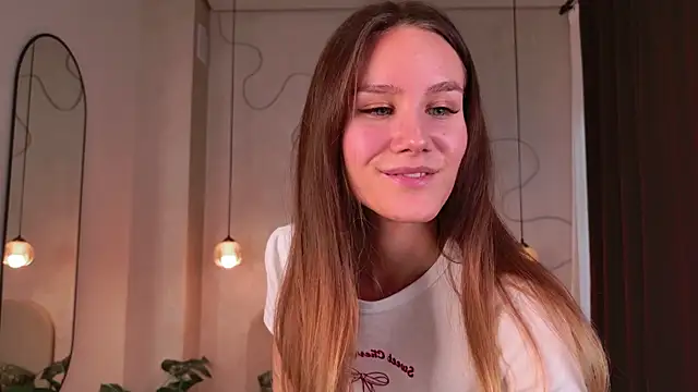  Clare Florence  online show from 10/04/25, 01:42