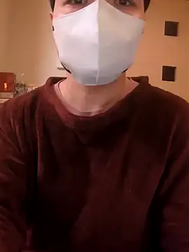 kqitooo online show from 02/06/26, 07:23