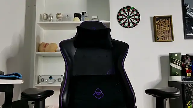 aaron nvk online show from 01/13/26, 09:09