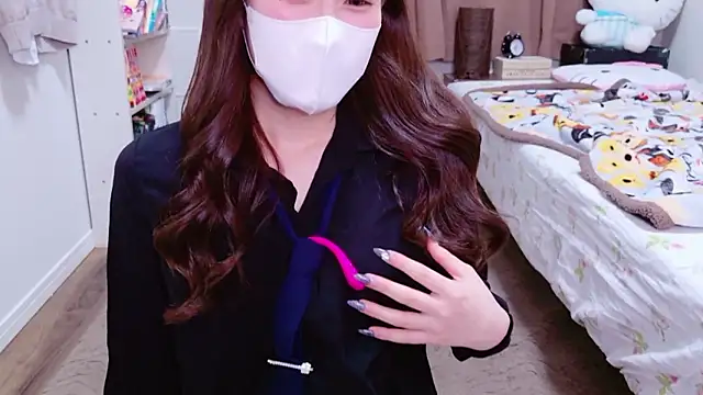 MOEMOE-Q online show from 11/30/25, 04:55