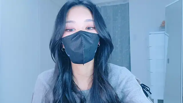 ramuchan desu online show from 11/27/25, 02:24