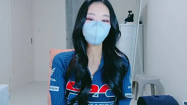 ramuchan desu online show from 02/08/26, 12:14