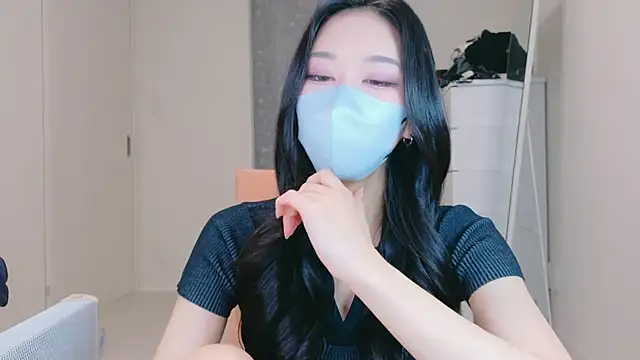 ramuchan desu online show from 04/21/26, 12:12