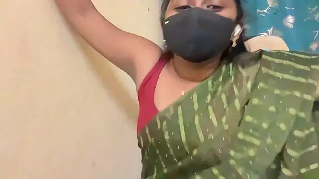 Pavani-Sexy online show from 04/18/26, 07:07