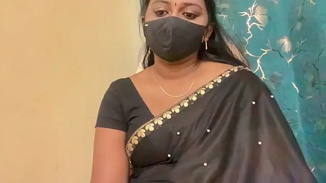 Pavani-Sexy online show from 05/24/26, 06:18