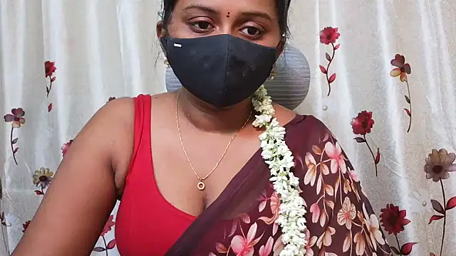 Pavani-Sexy online show from 07/16/26, 04:40