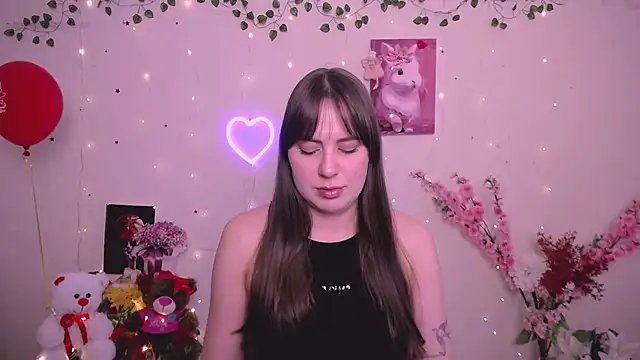 Amanda Bright  online show from 04/17/26, 11:02