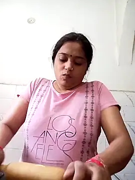 Trisha 71 online show from 09/11/25, 04:23