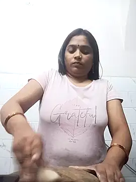 Trisha 71 online show from 11/06/25, 02:40