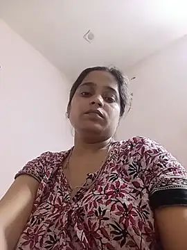 Snapshot of Trisha_71 chatting on 06/27/26, 12:55 Trisha 71 online show from 06/27/26, 12:55