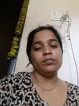 Snapshot of Trisha_71 chatting on 06/28/26, 03:34 Trisha 71 online show from 06/28/26, 03:34