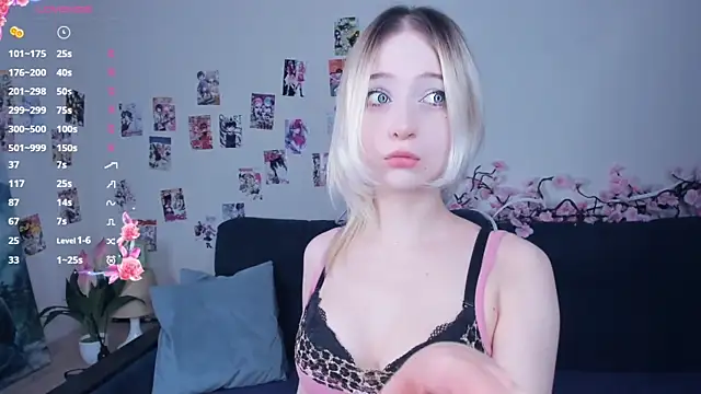 Megan--chan online show from 04/19/26, 05:12