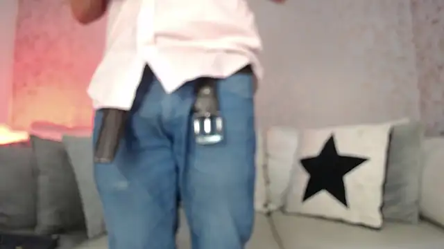 JuanKFit 45 online show from 11/19/25, 01:44