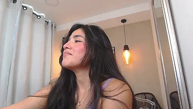 Lia Mar  online show from 04/01/26, 06:27