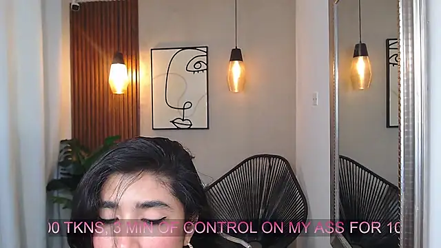 Lia Mar  online show from 04/15/26, 06:04