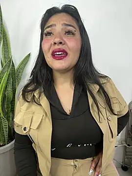 meli  brown online show from 03/28/26, 06:13