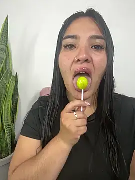 meli  brown online show from 04/20/26, 05:54